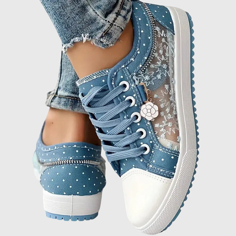 Klara | Dames Trendy Geborduurde Kanten Sneakers